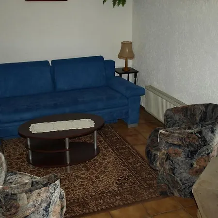 Ferienhaus With 1 Bedroom Roschbach