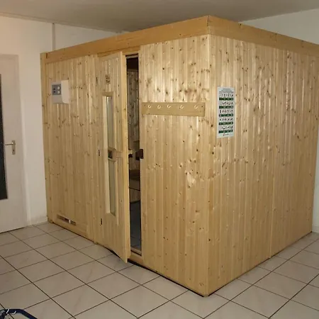 With 1 Bedroom * Roschbach