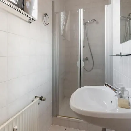 With 1 Bedroom Ferienhaus *